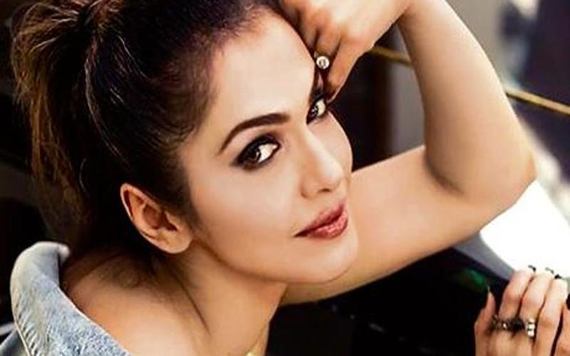 i2i News Trivandrumkollywood,isha koppikar,comingback,i2inews